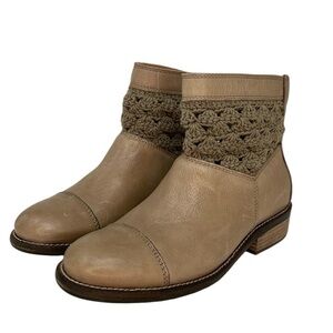 ANTHROPOLOGIE Latigo Ankle Booties Tan Leather Boots Crochet Top Size 6